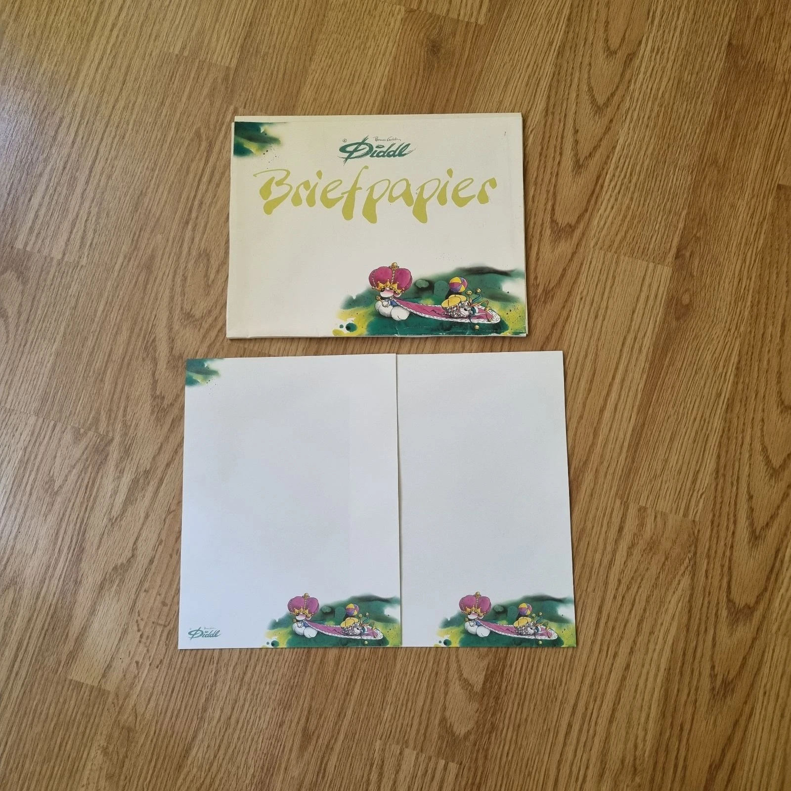 Witte briefpapiermap + 2 briefpapier 30